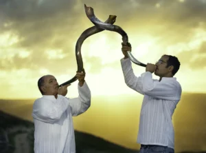 The shofar as a musical instrument Tekiaa Sevarim Teruaa
